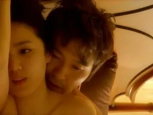 夫の母親は、彼女が彼をスパイし、彼を追い ...