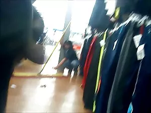 私は黒人を試した。 女性 av サンプル