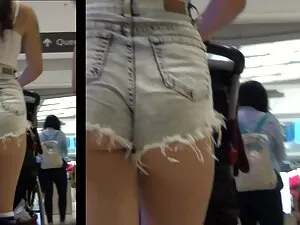 ロシア人の少女に送後の興味深いマッサージ ...