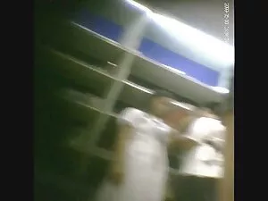 二人の女の子を見てgirlsedeピック ...